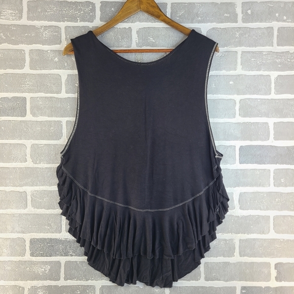 We The Free Tops - We The Free Black Sleeveless Ruffle Top Size Large